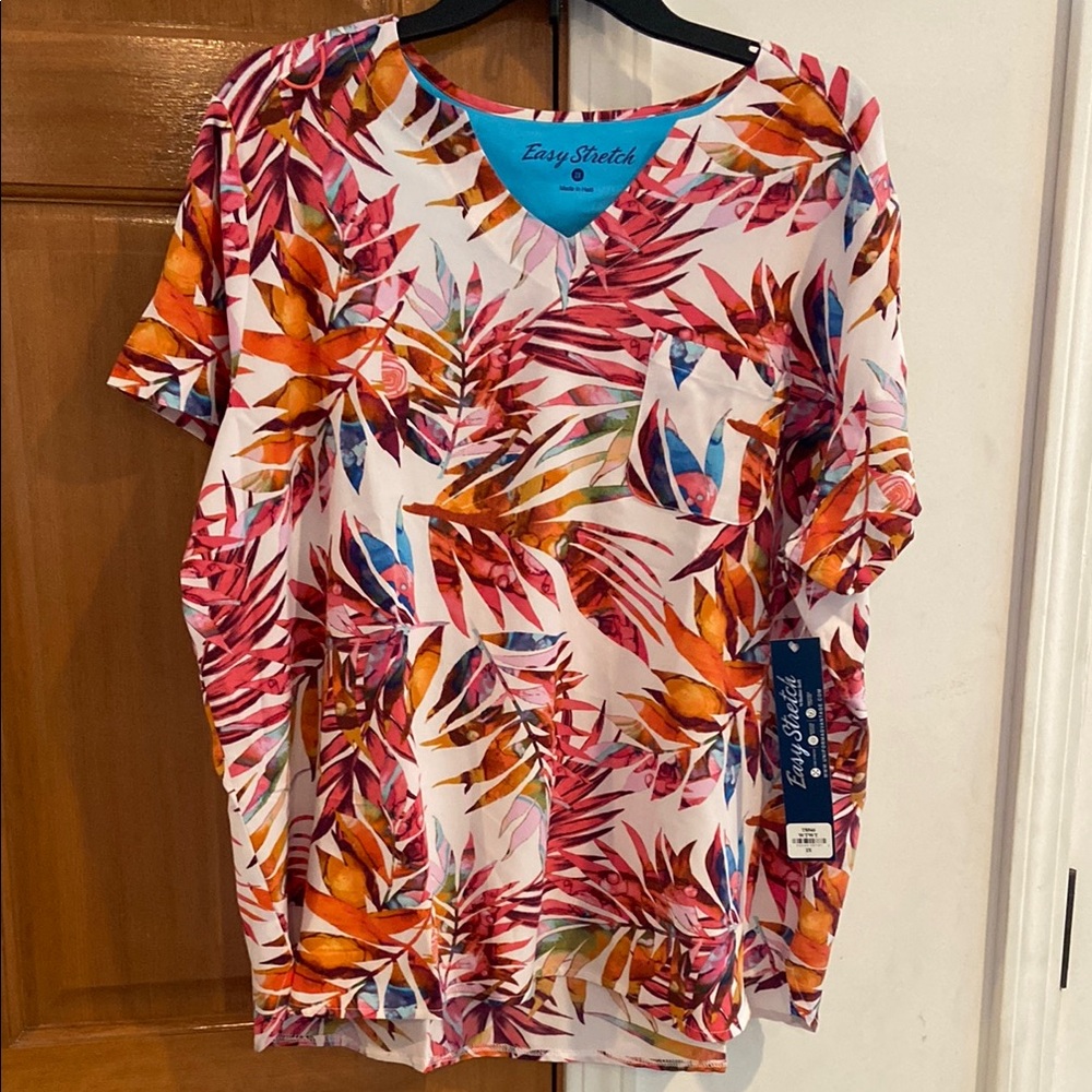 NWT! Easy Stretch 1 pocket Women's Tropical Print Scrub top, 2X - Multicolor